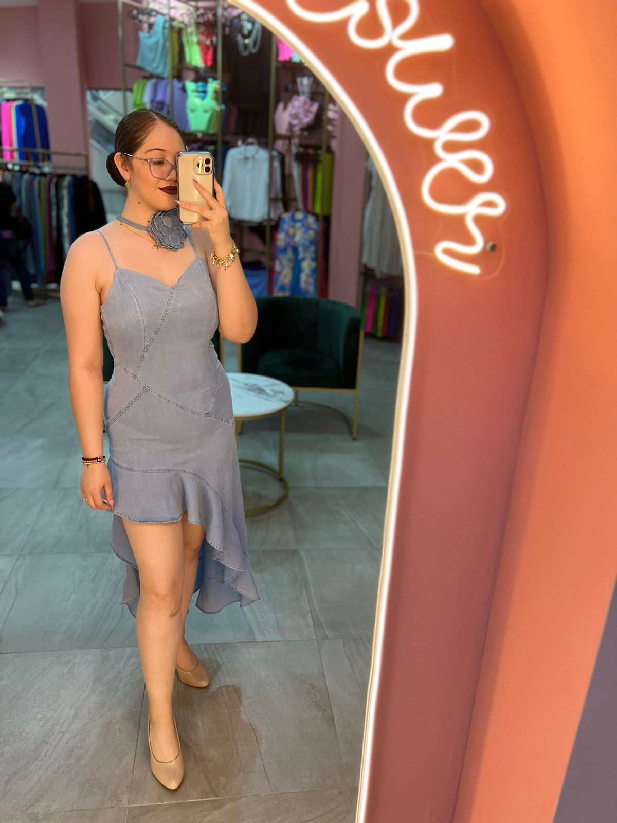Vestido Asimetrico Mezclilla con Shocker